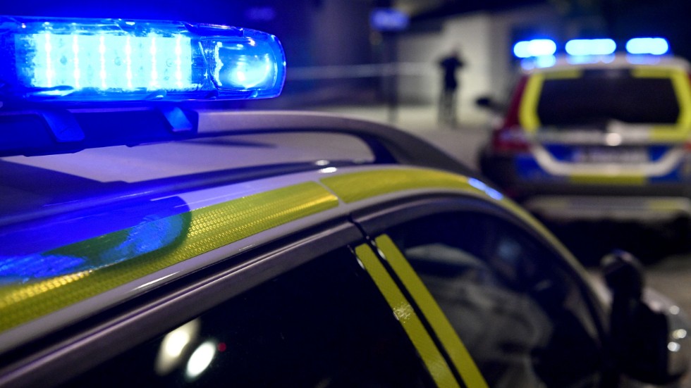 Vi sammanfattar nattens nyheter i länet, Sverige och världen. 