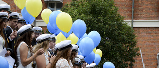 Studentdebatten slutar på halv stång