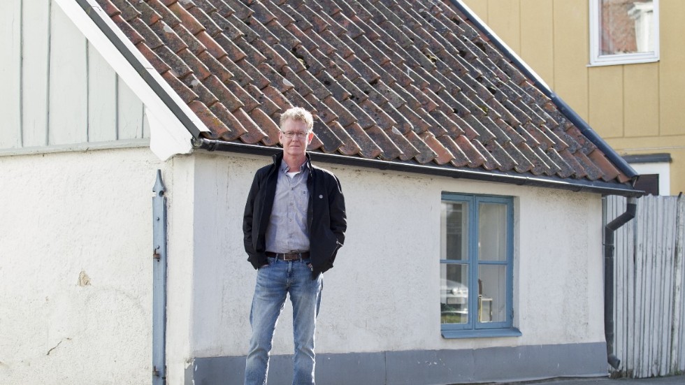 Frank Palm har rustat upp det lilla båthuset på Slottsgatan och öppnat Tummens bed and breakfast.
