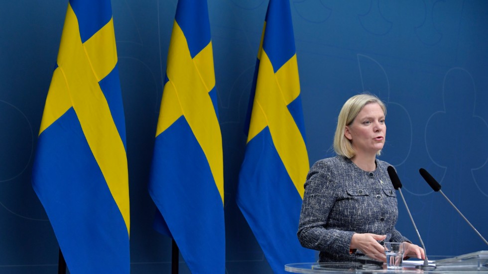 Nu är det läge att rädda svenska företag.