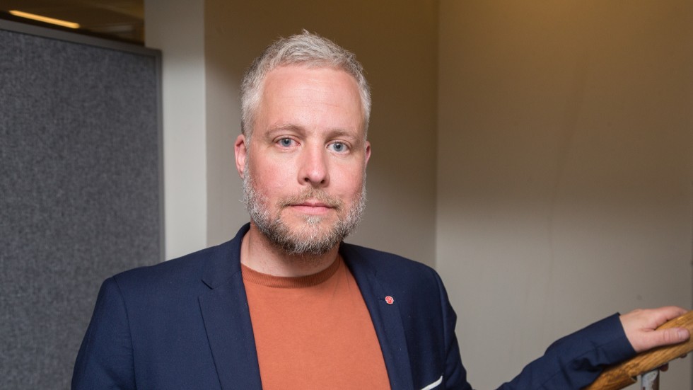 Linus Sköld (S).