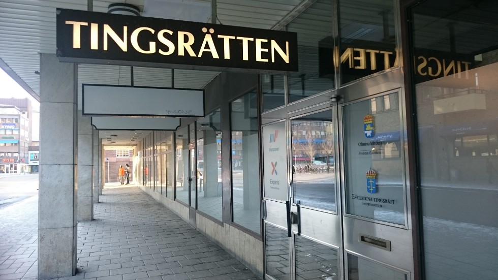 Tingsrätten i Eskilstuna.