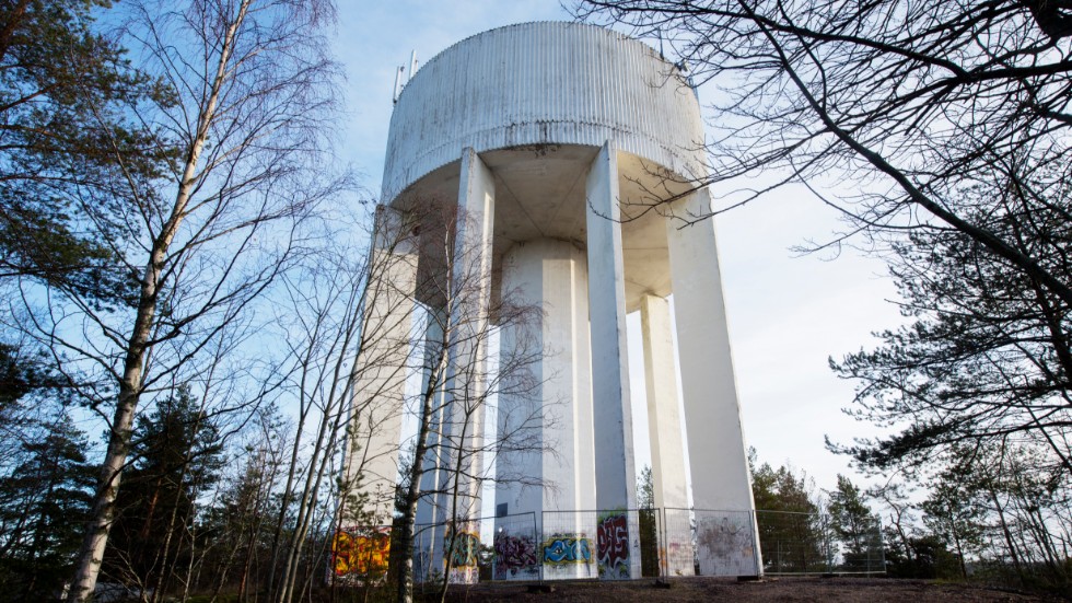 Renoveringen av vattentornet har pågått sedan hösten 2020.