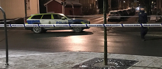 Polisen spärrade av efter biljakt