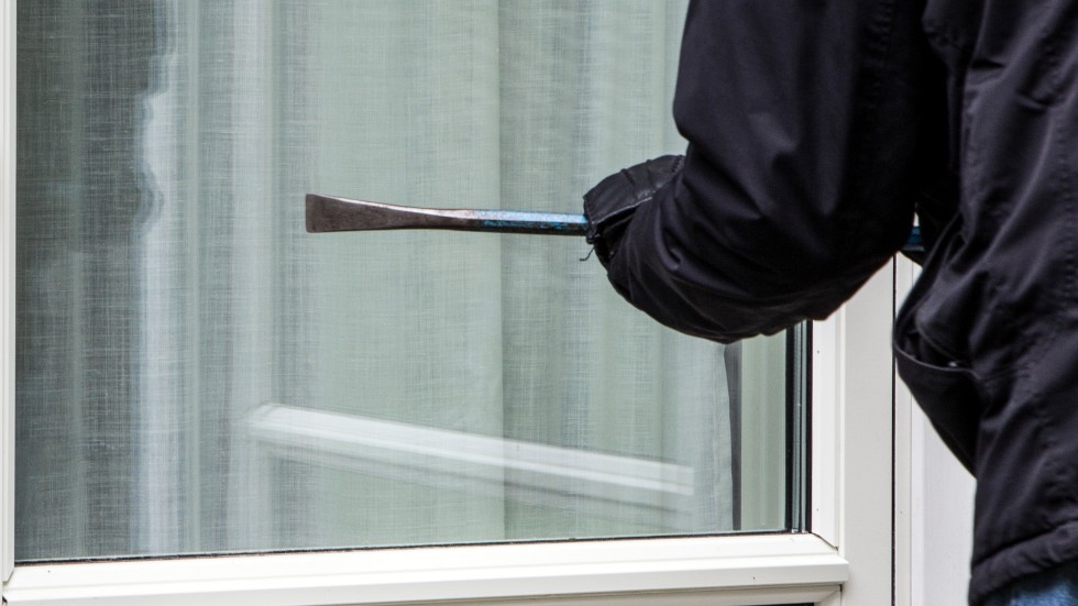 När villaägaren kom hem var hela huset upp och ner vänt.