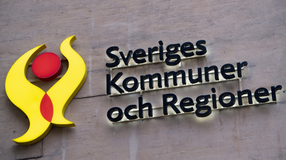 Sveriges kommuner och regioner kontaktade socialchefen Robert Cortinovis under hösten för att erbjuda dem krisstöd under LVU-skandalen, men han såg inget behov då. "SKR:s erbjudande om stöd var inte det vi behövde i det läge vi var i."