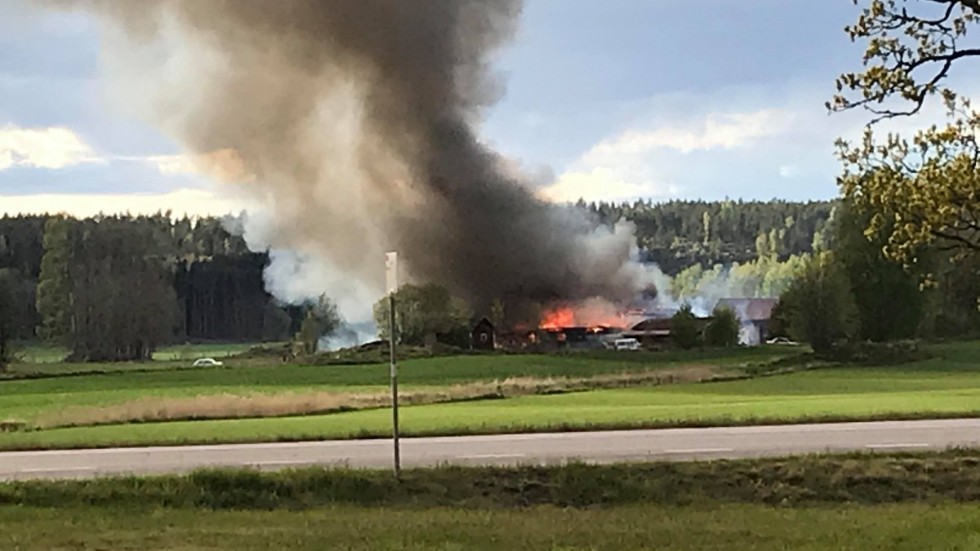  Branden i en ladugård vid Hindstorp i Tjällmo. 