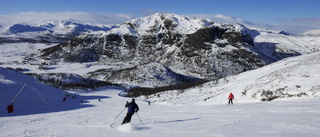 Afterski hålls utomhus och inga maskotkramar