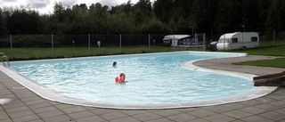 Inget bad i år i poolen i Sikfors  