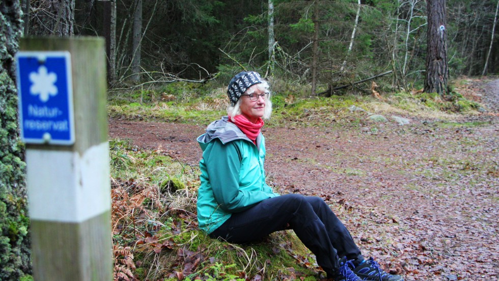 Eva Siljeholm arbetar med naturreservat på Länsstyrelsen i Östergötland.