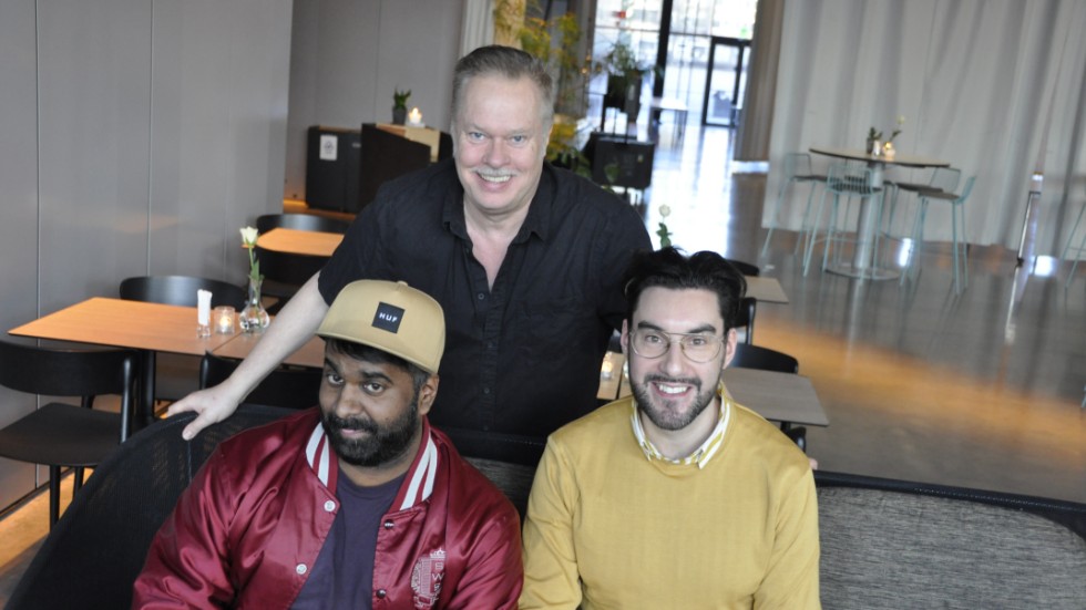 Trion som ligger bakom satsningen Musikalhörnan: Kapellmästare Johan Mörk, showmakaren Hans Marklund och producenten Daniel Sallmander.