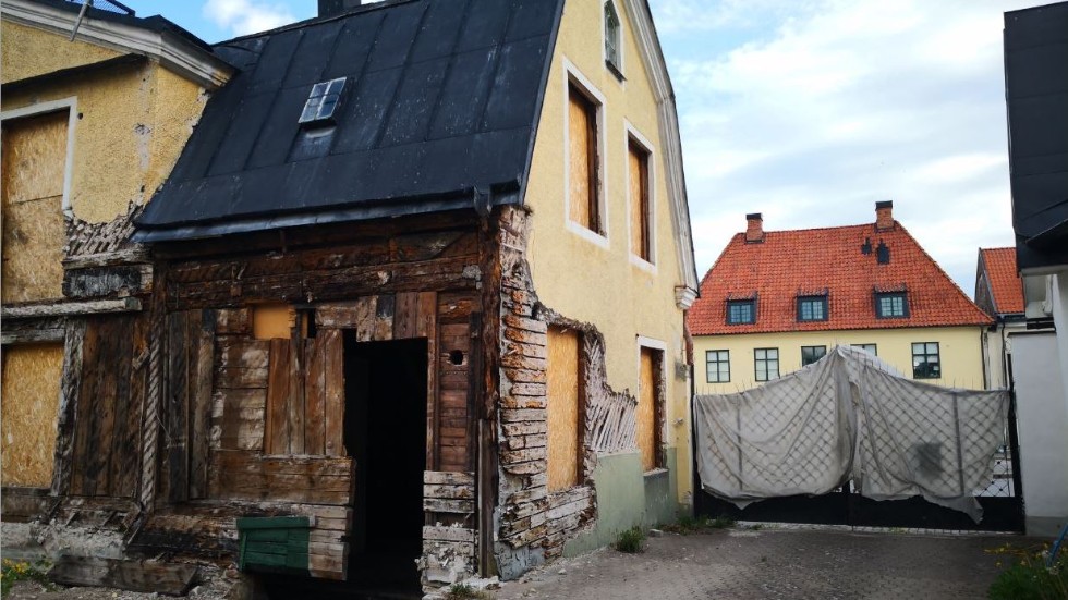 Det har varit många turer kring fastigheten Södertull 11, eller "kinakrogen" som den kallas i dagligt tal. Fastighetsägaren ville egentligen riva, men sökte nyligen ett nytt bygglov.
