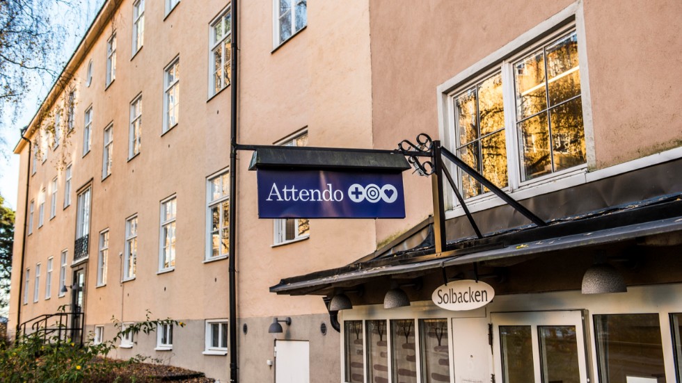 Inget tyder på att privata äldreboenden skulle hålla lägre kvalitet eller klara coronakrisen sämre.  