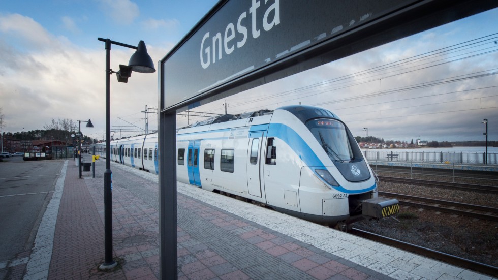 Hela 95,7 procent av tågen på Gnestapendeln höll tidtabellen förra året.