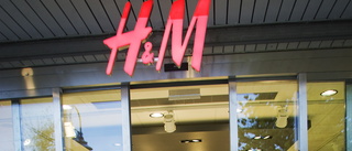 Därför höll H&M stängt under lördagen