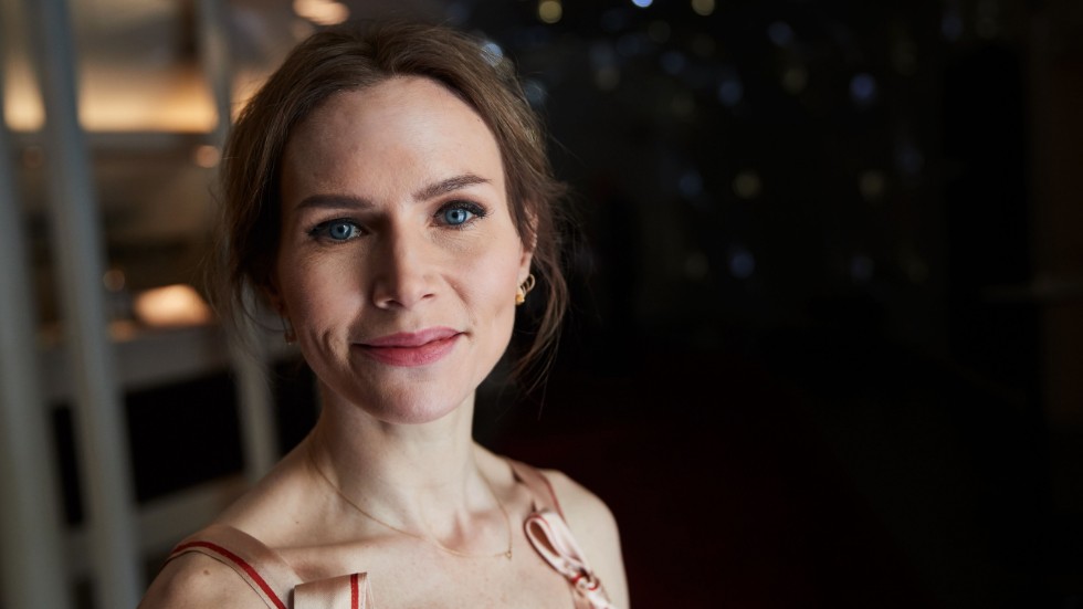 Nina Persson får Malmö stads kulturpris 2020. Här ses hon i samband med föreställningen "Vinnaren tar allt" 2018, en samproduktion mellan Malmö stadsteater och Medborgarbandet. Arkivbild.