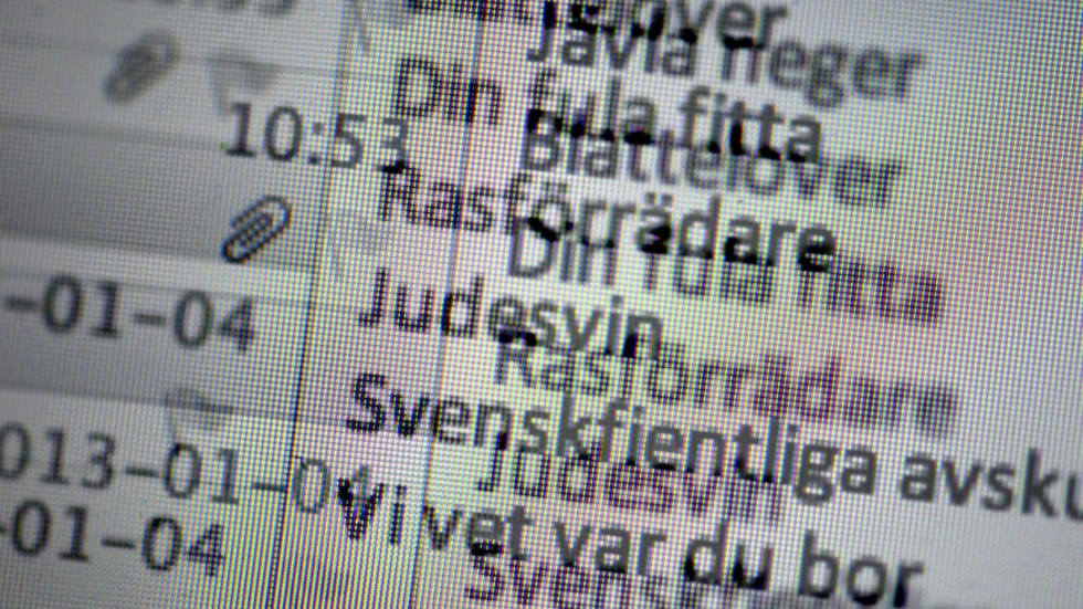 "Om vi gör så här att vi kallar tryckkokaren för "Sverige" och trycket i kitteln för "frustration". Jag ska inte fråga vad du tror följden blir då "frustrationen" nått bristningsgränsen".