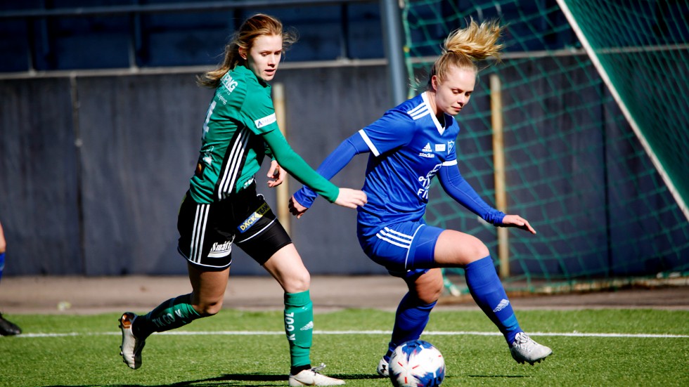 Thelma Bakke Lindblom nätade mot IFK Västerås