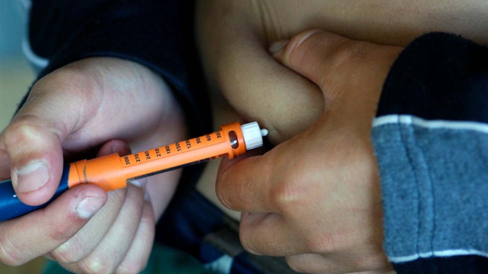 Att leva med diabetes är ett ständigt pågående arbete med omfattande och avancerad egenvård, skriver Tomas Tronsén.