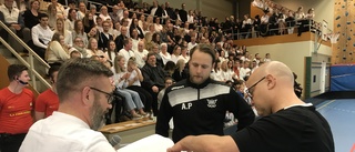 Vimmerbytränaren i ett lyckorus – blev pappa i tisdags • "Jag åker inte med till matchen på fredag"