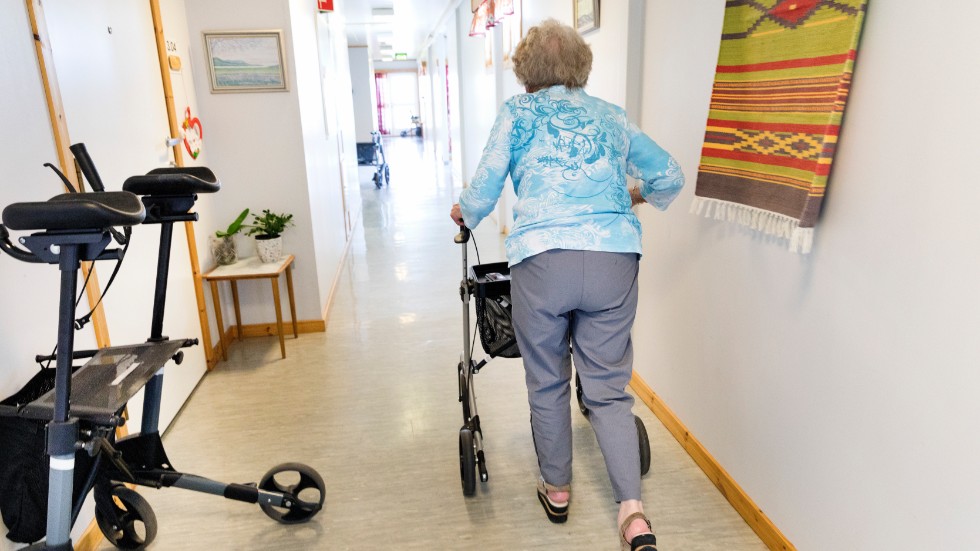 Personal på Björknäsgården slår larm om allvarliga brister på äldreboendet i Boden. Genrebild