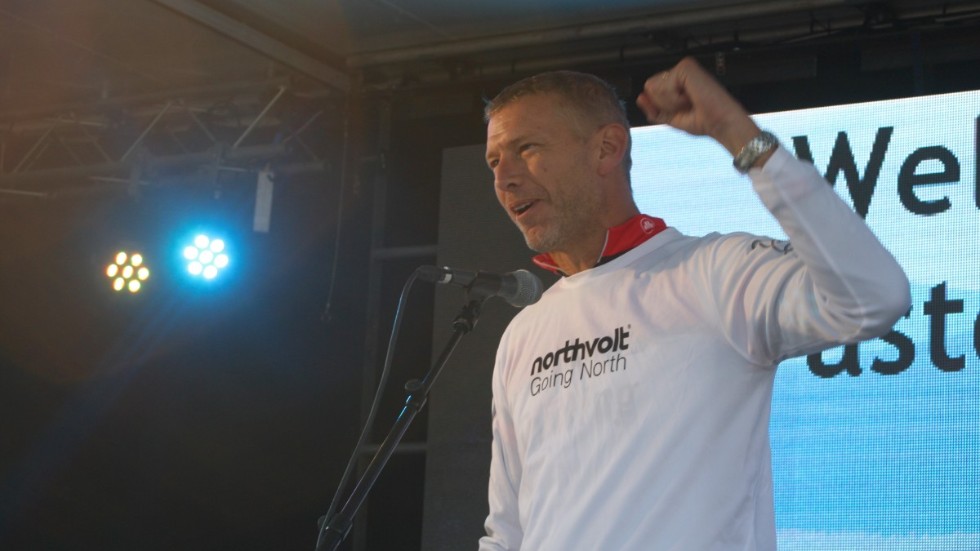 "Det byggs nu en helt ny basindustri i Sverige, och den satsningen måste mötas upp av en lika massiv och banbrytande utbildningsinsats", säger Peter Carlsson.
