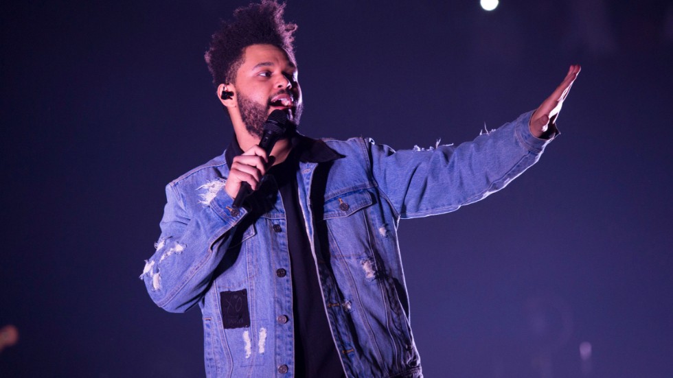 The Weeknd tar helg i vetskap om att han är etta på album- och singellistan. Arkivbild.