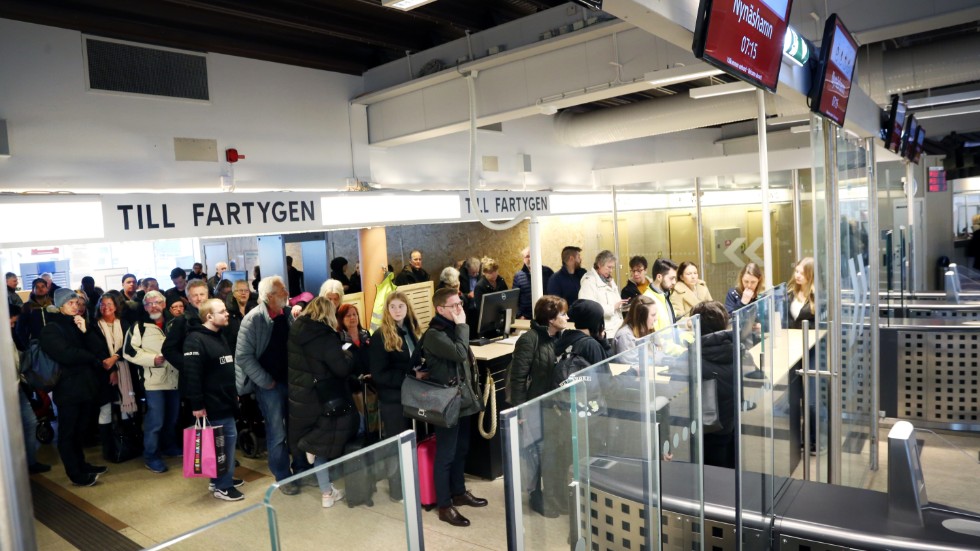Passagerna som checkat in på M/S Visby på torsdagsmorgoen fick vända. M/S 
