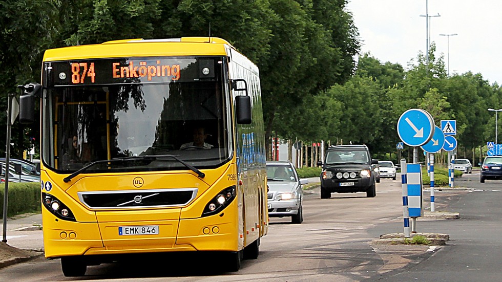 De kommande åren bygger Trafikverket om ett trettiotal i Uppsala län. Prislappen - mellan 50 till 60 miljoner kronor. 