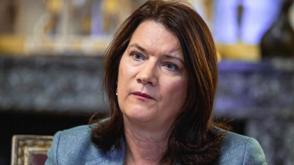 Utrikesminister Ann Linde (S) skriver på Twitter att Peru har möjliggjort busstransporter för strandsatta svenskar i landet. Arkivbild.