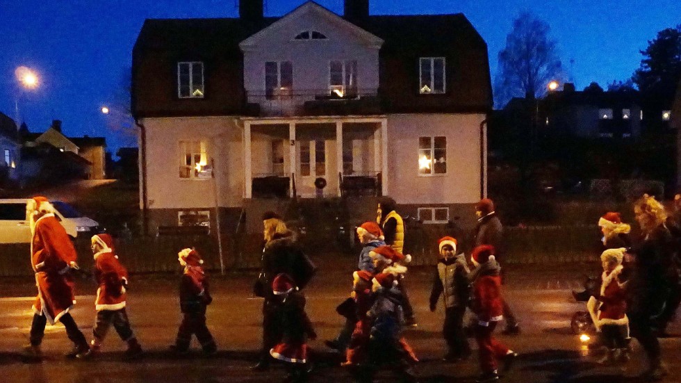 Tomteparaden är ett givet inslag på Gamleby jul. I år avgår den från Gamleby Centrum mot Gamla Torget klockan 14.
