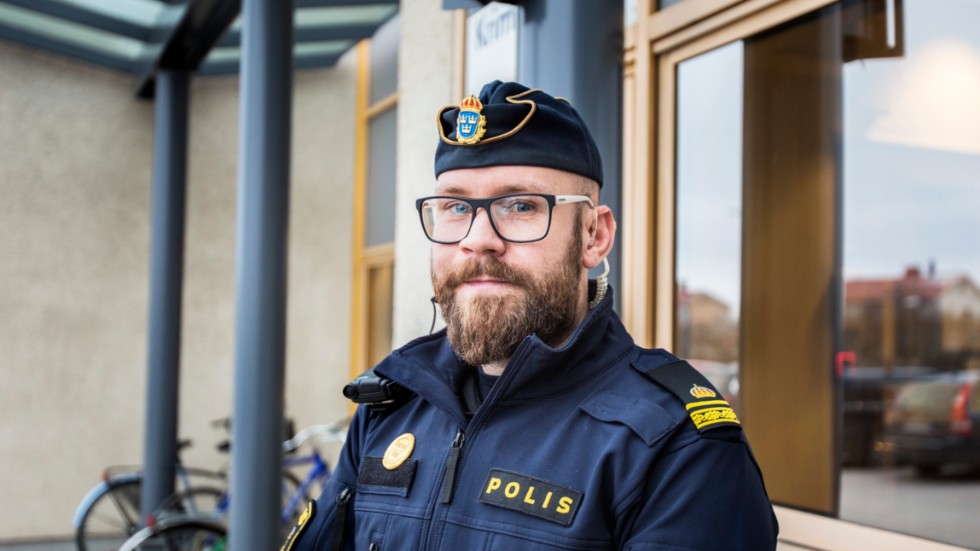 Christian Gardelius är chef för den grupp som utreder branden på A7-området.