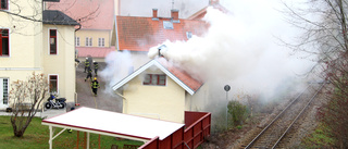 Kraftig rök när förråd brann i Kisa