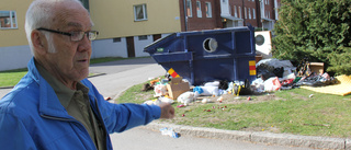 Han har tröttnat på "soptippen" utanför fönstret