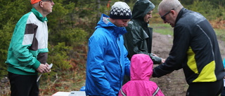 "Lite regn har aldrig hindrat en orienterare"