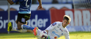 Sander lovordar hemvändaren Jansson 