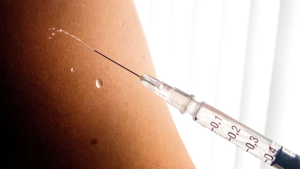 Oavsett vilket eller vilka vacciner vi kommer att få så är det väldigt strikta riktlinjer om hur vaccinerna ska förvaras och hanteras.