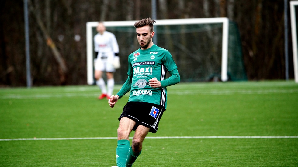 Martin Lönneberg ingick i ESK:s backlinje mot Forward. En backlinje som presterade mycket väl.