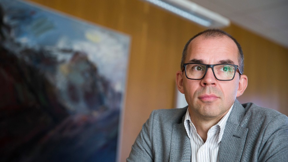 Hemliga mötet med Niklas Nordström. Tre styrelseledamöter åkte till Stockholn och lät det förre kommunalrådet ge sin version av det känsliga personalärendet. "Nordströms jurister närvarade", säger vår källa i styrelsen.