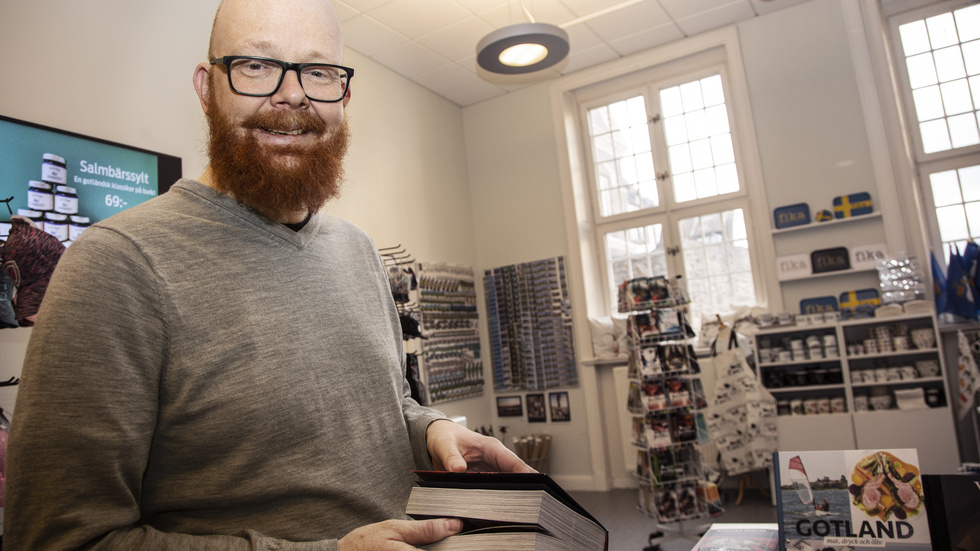 Ola Mattsson är chef för Rädda barnens Sverigeprogram och besökte i går Visby för att prata om barnfattigdom.
