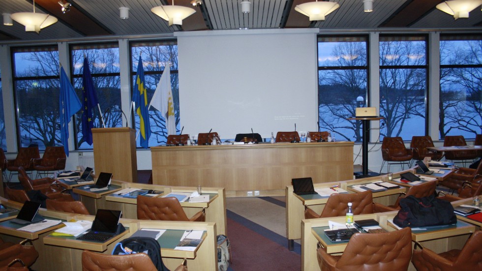 Fyra mandat i kommunfullmäktige gjorde partiet till innehavare av majoriteten oavsett vilken sida som fått deras röster, menar skribenten.