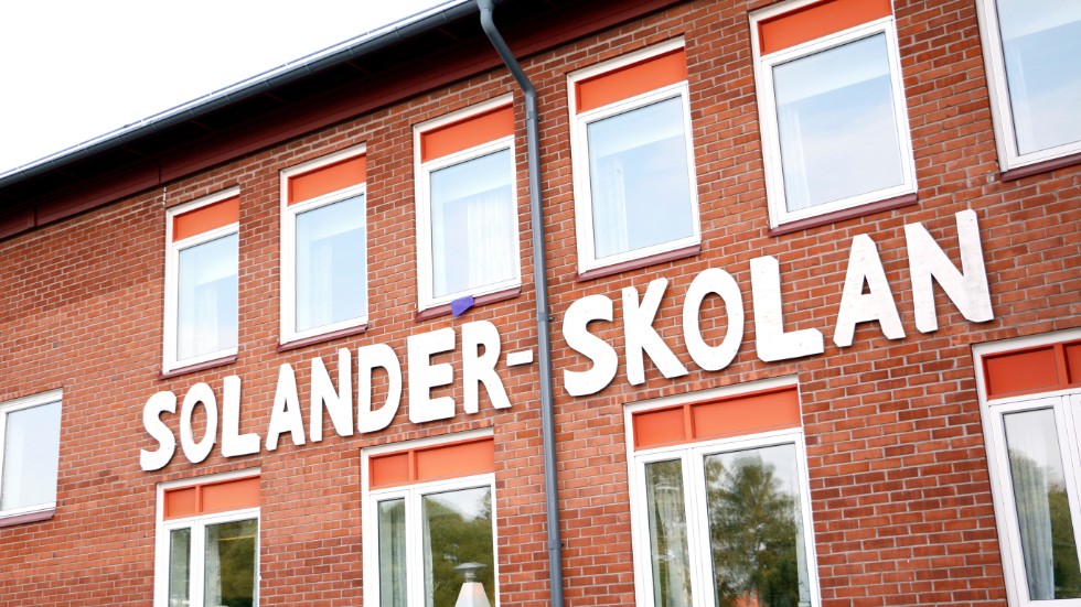 Solanderskolan i Öjebyn har renoveringsbehov för lokaler till klasserna f-3 och 4-6. (Arkivbild)