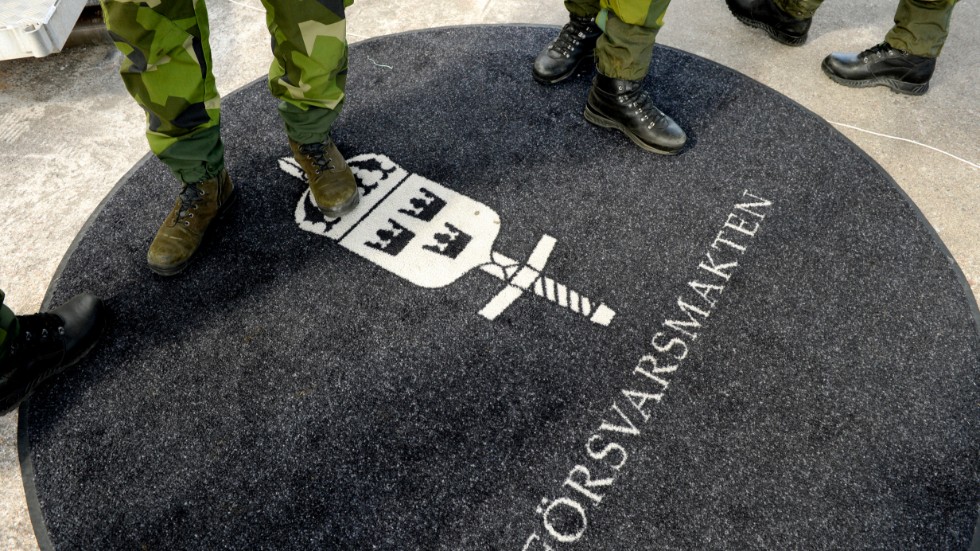 I slutet av april kommer uppemot 200 personr från Hemvärnet delta i en övning, vilket väckt intern kritik med anledning av coronaviruset.