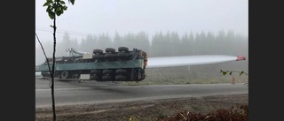 Vindkraftstransport välte på vägen