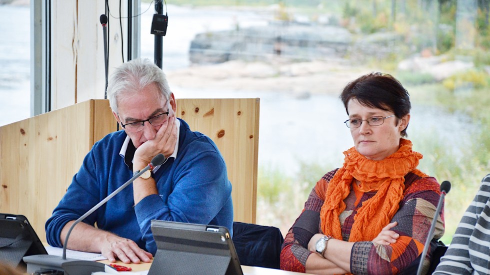 Bente Moen Åkerholm och Roland Kemppainen i öppen strid inom S.