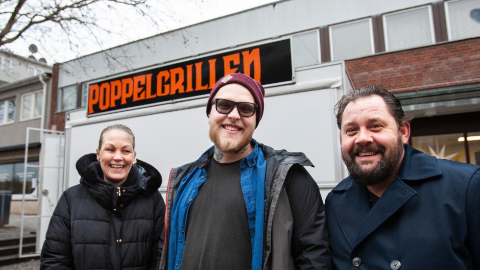 Malin Åkesson, Jesper Grönfoss och Gregor Michaj öppnar foodtruck ihop. "De behövs någonting nytt i Motala", säger de.