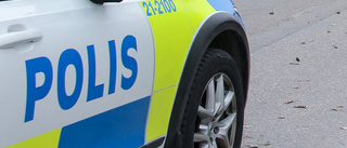 Kvinna åtalas för att ha spottat på polis