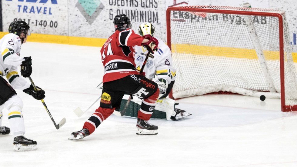Piteå möter Östersund  i årets sista match.