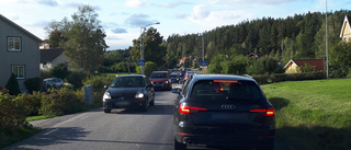 Fem fordon krockade vid kyrka 