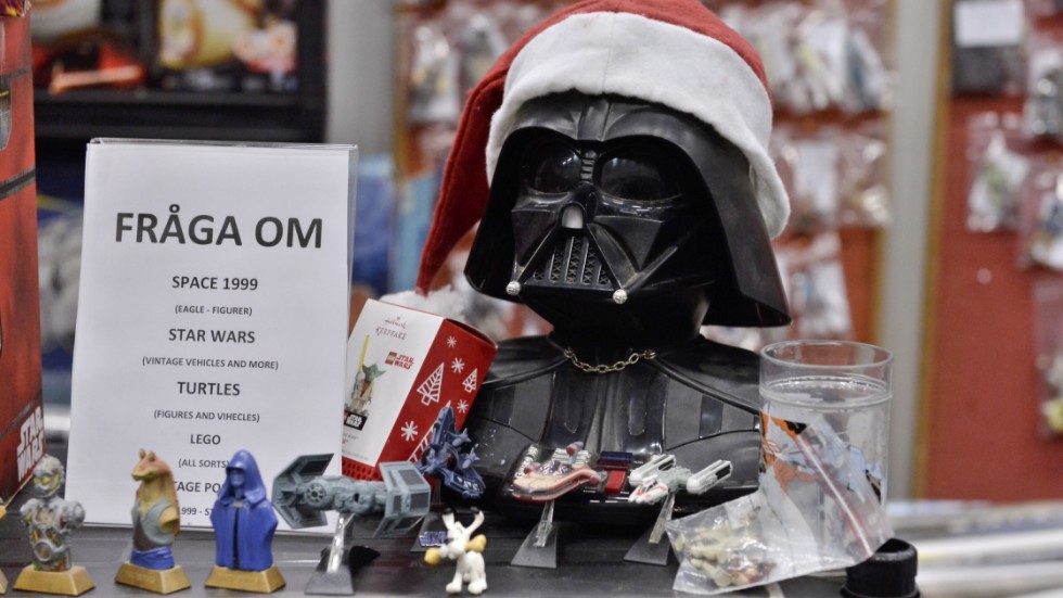 Star Wars och kärnkraft. Simon Olofsson tycker det är tur att det är jul, där nostalgin är ständigt obligatorisk.